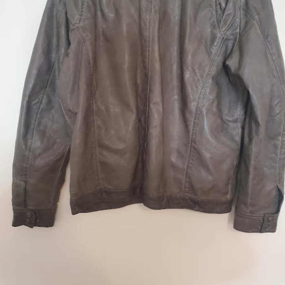 Vintage Mens Decree Faux Leather Distressed Bomber Jacket. Size Large. - Picture 10 of 11